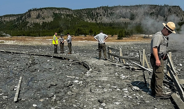 Yellowstone'da Patlama Meydana Geldi