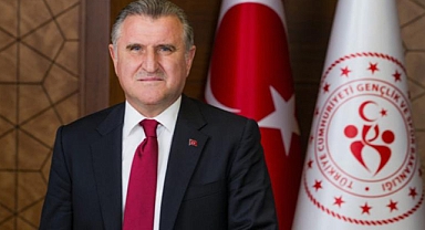 AKP'li Gençlik ve Spor Bakanı Osman Aşkın Bak: 'İmkanları Doğru Kullanamayan Federasyonlardan Hesap Soracağız'