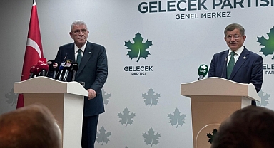 'AKP'ye Katılım' Sorusuna Davutoğlu'ndan Yanıt: İstersek Siyasi Denklemi Bir Hamleyle Değiştirebiliriz