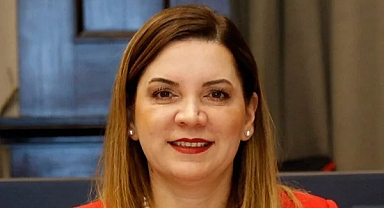 Arzu Erdem, MHP'den İstifa Etti