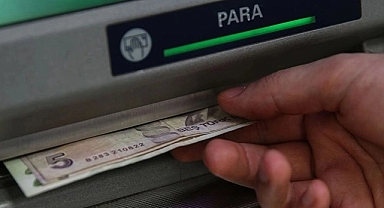 ATM'lerde Yeni Dönem Başlıyor: Artık 10, 20 ve 50 TL'lik Banknotlar Çekilemeyecek