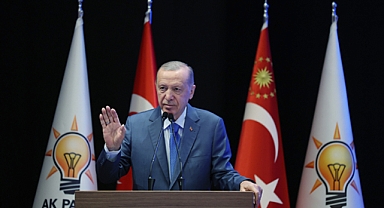 Erdoğan'dan Küçük Bir Fıkra: Hükümet Olarak Bizim Kimsenin Özgürlüğüyle, İfade Hürriyetiyle Hayat Tarzıyla Herhangi Bir Sorunumuz Yok