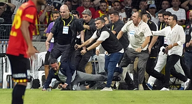Göztepe-Fenerbahçe Maçında Ali Koç'a Saldırı