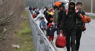 Türkiye'de Kaçak Göçmenlerin Kalması İçin Uğraşan Almanya'da Daha Fazla Sığınmacı Sınır Dışı Edilecek 
