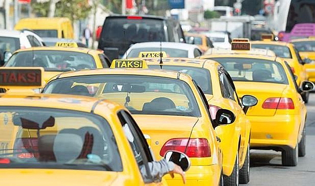 UKOME Toplantısı Sona Erdi: İstanbul'a 2 Bin 500 Yeni Taksi Geliyor