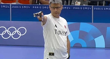 Yusuf Dikeç'in Paris Olimpiyat Oyunları'ndaki Pozunun Patentini Almak İçin Başvuru Yapıldı