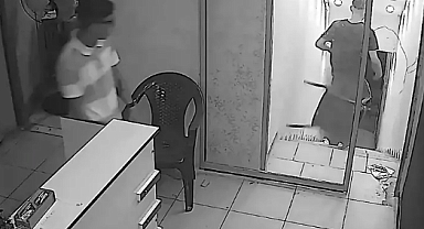 Adana'da Gece Vakti Güneş Gözlüğü Takıp, Apart Oteli Soydular