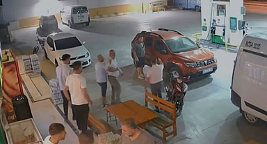 AKP'li Yunak Belediye Başkan Yardımcısı ve Yeğeni Bir Genci Darbetti