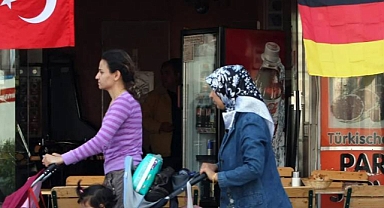 Almanya, Yüzlerce Türk Vatandaşını Sınır Dışı Ediyor: Türkiye Almanya'dan Her Hafta 500 Vatandaşını Geri Alacak