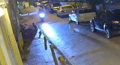 Fatih'te 2 Yaşındaki Çocuğa Çarparak Ölümüne Neden Olan Maganda Kaçtı