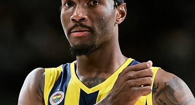 Fenerbahçe Beko Oyuncusu Nigel Hayes-Davis'ten Sözde 'Ermeni Soykırımı' Paylaşımı