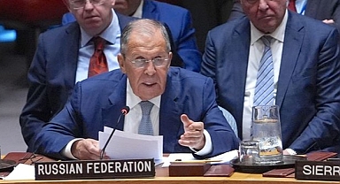 İşgalci Rusya'nın Dışişleri Bakanı Lavrov: Türkiye S-400’leri Bizden Onay Almadan Satamaz