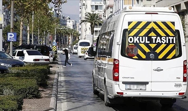İstanbul Valiliği: Pazartesi Günü Eğitim Öğretim 10.00 ile 15.00 Saatleri Arasında Yapılacak