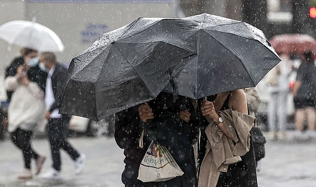 Meteoroloji Uyardı: Birçok İl İçin Gök Gürültülü Sağanak Yağış Bekleniyor