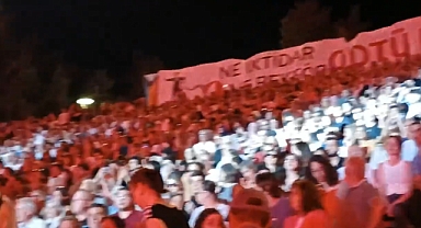 ODTÜ Mezuniyet Töreninde Konuşma Yapan Yeni Rektör Protesto Edildi