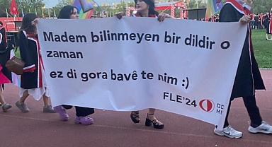 ODTÜ Mezuniyet Töreninde Kürtçe Pankart Rezaleti: Kürtçüler Türk Milletine Küfür Etti
