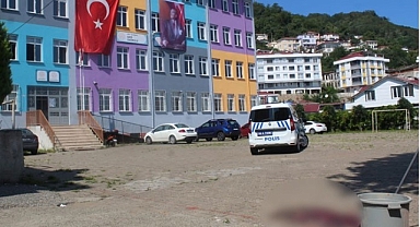 Ordu'da 7 Yaşındaki Çocuğa Öğretmenin Kullandığı Araba Çarptı: Küçük Çocuk Hayatını Kaybetti