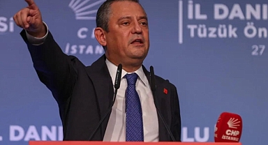 Özgür Özel'den Atatürkçü Teğmenlere Destek: 'Sizin Gibi Trikopis’in Askerleriyiz mi Diyeceklerdi? Elbette Mustafa Kemal'in Askerleri Onlar' 