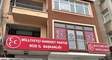 Rize'de MHP İl Başkanı İhsan Alkan'ın Şoförü, MHP'li İş Adamına Borcu Olduğu İddia Edilen Kişiyi Tehdit Edip Saldırdı