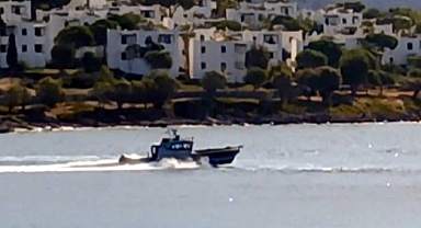 Yunan Sahil Güvenlik Botu Bodrum Koyuna Girdi
