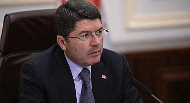 AKP'li Adalet Bakanı Yılmaz Tunç: Basit Suçlara da Hapis Cezası Olacak, 2 Yılın Altında Ceza Alanlar da Cezaevine Girecek, İyi Hal İndirimini Tartışıyoruz