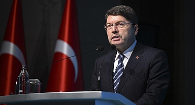 AKP'li Bakan Yılmaz Tunç: Türkiye Cumhuriyeti Devleti Bebeklerin Ölümüne Müsaade Etmez