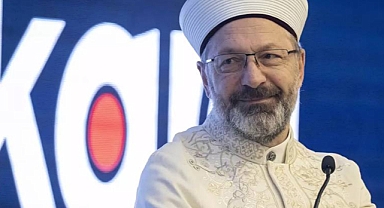 AKP'li Diyanet İşleri Başkanı Erbaş: Şimdiye Dek 3 Bin Kişiye Hakaret Davası Açtım, Tazminatları Filistin’e Gönderiyorum