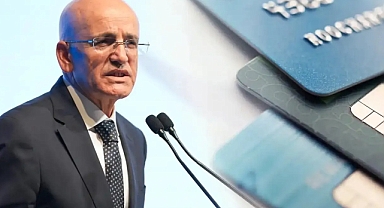 AKP'li Hazine ve Maliye Bakanı Mehmet Şimşek, Bütçe Açığının Suçunu Emeklilere Attı: EYT'nin Etkisini Çıkarırsanız Açık Kalmaz