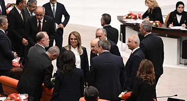 Bahçeli'den 'Dem Partili Vekiller ile Tokalaşma' Açıklaması: Beni Harekete Geçiren Cumhurbaşkanımızın Konuşması