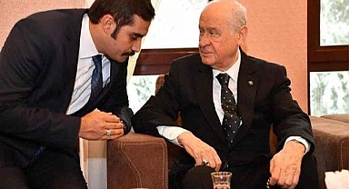 Gazeteci Murat Ağırel'den Kendisini Tehdit Eden Bahçeli'ye Yanıt: Bizi Tehdit Edeceğine Sinan Ateş'in Cinayetten Önce Kendisine Verdiği Dosyayı Açıklasın