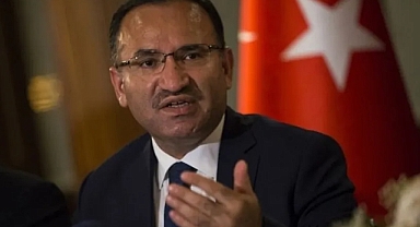 Kargalar Gülüyor | Bekir Bozdağ, Fetullah'ın Ölümünün Ardından Tivit Attı: Orada Koruyacak ABD de Yok