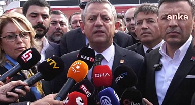 Özgür Özel 'Esenyurt'ta Darbe Yaptılar' Dedi: Buluşma Yeri Değişti, Cumhuriyet Meydanı'na Bekliyoruz