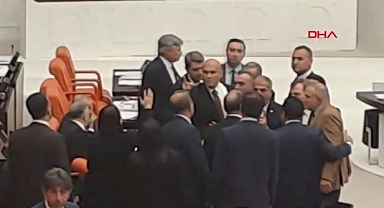 TBMM'de İYİ Parti ve Kürtçü DEM'liler Arasında Gerginlik: Terör Destekçisi Kürtçü, İYİ Partili Vekile 