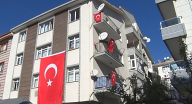 TUSAŞ Şehidi Hasan Hüseyin Cambaz'ın Babası Konuştu: 'Ben Oğluma Bir Tokat Vurmadım, Nasıl Kıydı Bu Çakallar?'