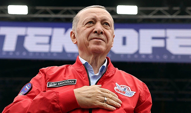 Vatandaş ve Erdoğan Aynı Türkiye'ye Bakmıyor: Felaket Tellallarına Kulak Asmayın, Türkiye Artık Eski Türkiye Değil