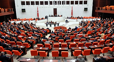 'Yenidoğan Çetesi' Genel Görüşme Önerisi AKP ve MHP Oylarıyla Reddedildi