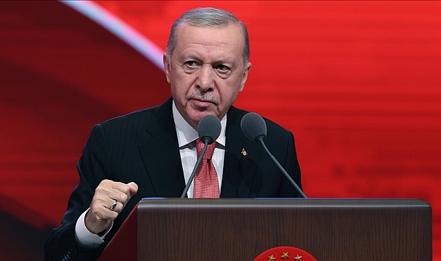 AKP'nin Yeni Yılda Yapacağı Zam Fırtınasının İlk Rüzgarları Esmeye Başladı: Ehliyet, Pasaport, IMEI...