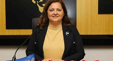 CHP'de Ahmet Özer Çatlağı | Esenyurt Mitingine Katılmayan Burcu Köksal: Nerede Ne Zaman Olacağımı Ben Bilirim