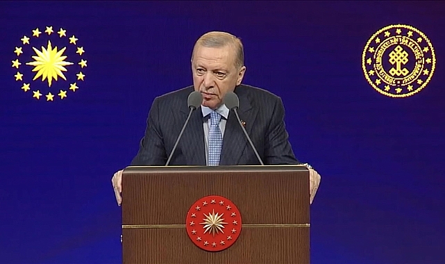 Erdoğan'dan K-Pop Çıkışı: Cem Karaca'ya Aşina Olmayan Gençlerimizi Gördükçe Endişeleniyoruz
