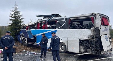 Eskişehir'de Yolcu Otobüsü Devrildi: 1 Ölü,30 Yaralı