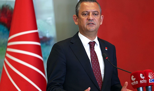 Kürtçü DEM Parti'nin Yönettiği Belediyelere Kayyım Atanmasına Özgür Özel'den Tepki