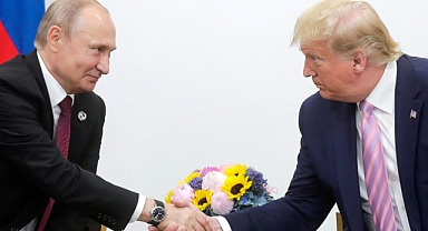 Trump'ın Zaferinin Ardından Rusya'dan İlk Açıklama Geldi: Demokrasi ve İnsan Hakları Konusunda Sessiz Kalmalı