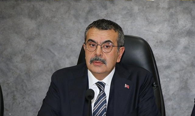 Yusuf Tekin'den Görülmemiş Pişkinlik: CHP'li Vekillerinin Okullarda Öğle Yemeği Talebine 'Konsere Ayrılan Paraları Getirin' Dedi