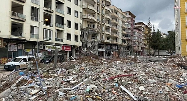 6 Şubat Depremlerinde 51 Kişiye Mezar Olan Cemil Çapar Apartmanı Duruşmasında Müteahhitten Pişkin Savunma: En Az Zayiat Bende