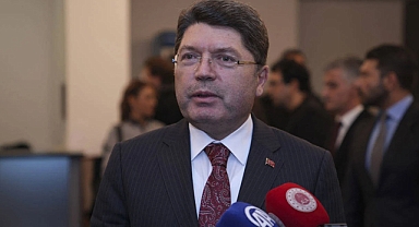 AKP'li Adalet Bakanı Yılmaz Tunç, Kadın Cinayeti Verilerini Paylaşmadı: Bu Bir İstatistik Meselesi Değil