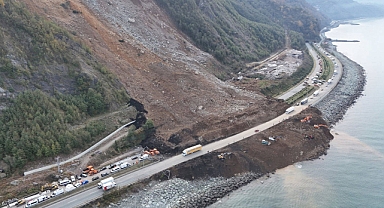 Artvin'deki Heyelanda Hayatını Kaybeden 4 Kişinin Cansız Bedenine Ulaşıldı