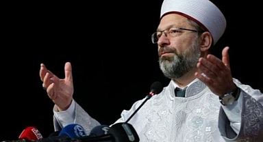 Diyanet Cuma Hutbesinde Bu Kez Yılbaşı Kutlamalarını Hedef Aldı