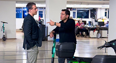 Elon Musk'ın Avukatı Martı'nın Yönetim Kuruluna Katıldı