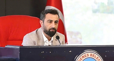 Menderes Belediye Başkan Yardımcısı Makam Odasında Darbedildi