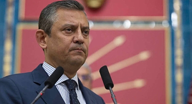 Özgür Özel'den Sığınmacı Açıklaması: Erdoğan'ın, 'Kalmak İsteyenlerin Başımızın Üstünde Yeri Var' Yaklaşımını Reddediyorum